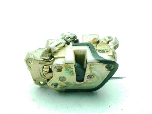 Højre bagtil lås Højre bagtil lås MITSUBISHI L200 (K7_T, K6_T, K5_T) 2.5 TD 4WD (K74T) (115 hp) 33953739 33953739