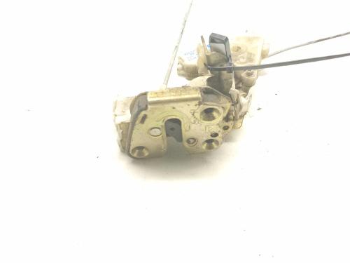 Used Rear right lock Rear right lock NISSAN TERRANO II (R20) 2.7 TDi 4WD (125 hp) 40560622 40560622