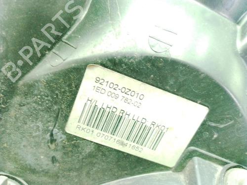 Right headlight KIA SPORTAGE II (JE_, KM_) 2.0 CRDi 4WD | BP30871865C29 