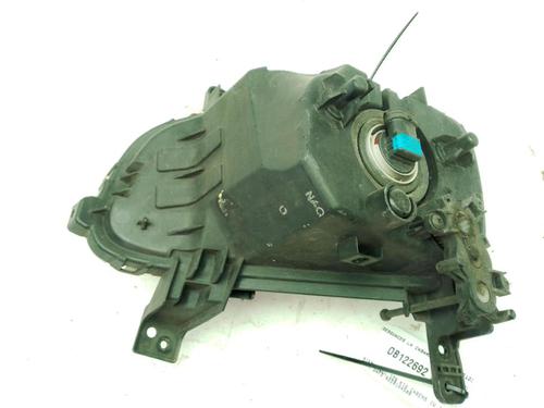 Left front fog light KIA CARENS IV 1.7 CRDi | BP39399344C30 - Image 2