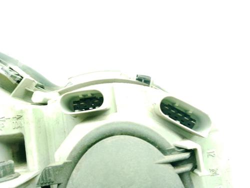 Faro izquierdo MERCEDES-BENZ C-CLASS (W203) C 200 CDI (203.007) | BP30803386C28