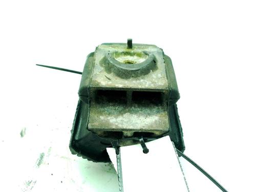 Used Engine mount Engine mount MERCEDES-BENZ SPRINTER 3,5-t Van (B906) 315 CDI (906.631, 906.633, 906.635, 906.637) (150 hp) 34714562 34714562