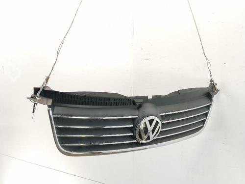 grille-vw-passat-b55-3b3-2000-2001-2002-2003-2004-2005-36405059 main image