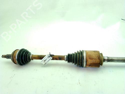 Used Left front driveshaft LAND ROVER DISCOVERY III (L319) 2.7 TD 4x4 (190 hp) 30455576