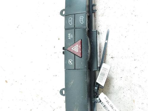 warning-switch-vw-crafter-30-50-van-2e_-2006-2007-2008-2009-2010-2011-2012-2013-2014-2015-2016-25303086 main image