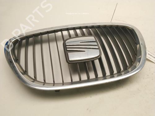 grille-seat-toledo-iii-5p2-2004-2005-2006-2007-2008-2009-40622436 main image