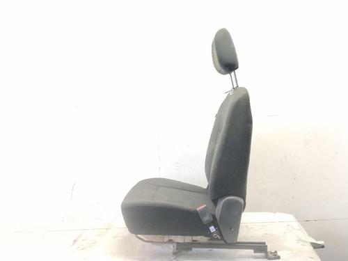 Right front seat ISUZU D-MAX II (TFR, TFS) 1.9 Ddi (TFR87J) | BP40121634C16 - Image 2