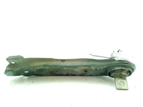 Used Right rear suspension arm INFINITI Q30 1.5 D (109 hp) 31694753