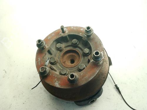 Used Right front steering knuckle Right front steering knuckle MERCEDES-BENZ SPRINTER 5-t Van (B906) 516 CDI (906.653, 906.655, 906.657) (163 hp) 24545365 24545365