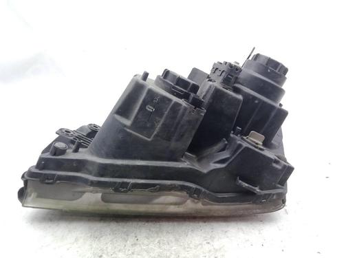Right headlight KIA SORENTO I (JC) 2.5 CRDi | BP24044371C29 