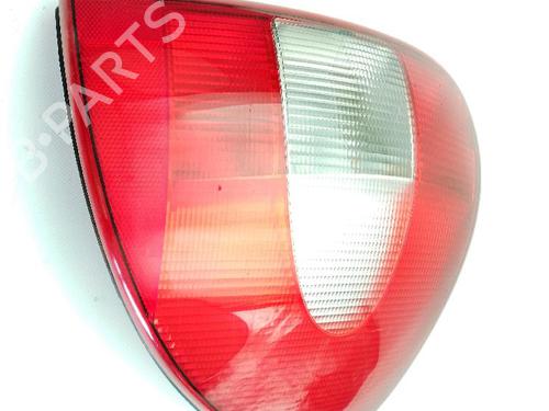 Høyre baklys CHRYSLER VOYAGER IV (RG, RS) 2.5 CRD (141 hp) 32490730