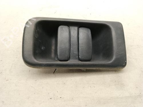 Used Rear right interior door handle Rear right interior door handle RENAULT MASTER II Van (FD) 2.5 dCi 120 (FD0M, FD0U, FD0W, FD2M, FD2W, FD3M, FD3U,... (115 hp) 36555009 36555009