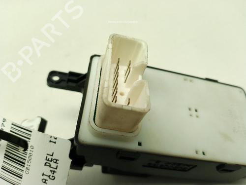 Left front window switch HYUNDAI i20 I (PB, PBT) 1.2 | BP40062149I27 - Image 2