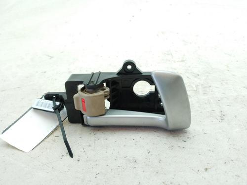 Used Rear right interior door handle Rear right interior door handle HYUNDAI SANTA FÉ II (CM) 2.2 CRDi GLS (150 hp) 24048145 24048145