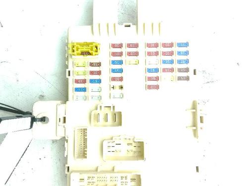 Used Fuse box KIA SPORTAGE III (SL) 1.7 CRDi (116 hp) 24045067