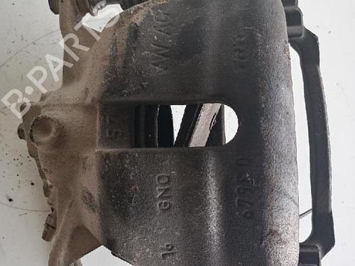 Used Right front brake caliper Right front brake caliper VW PASSAT B8 (3G2, CB2) 2.0 TDI 4motion (150 hp) 18374954 18374954