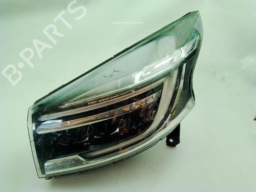 Used Left headlight RENAULT TRAFIC III Van (FG_) 2.0 dCi 120 (FGMN) (120 hp) 29518445