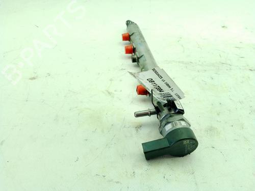 Used Injection rail Injection rail BMW 1 (F21) 118 d (136 hp) 34340323 34340323