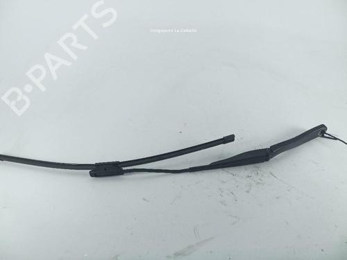 Used Front windshield wiper arm RENAULT TALISMAN Grandtour (KP_) 1.6 dCi 130 (130 hp) 31989980
