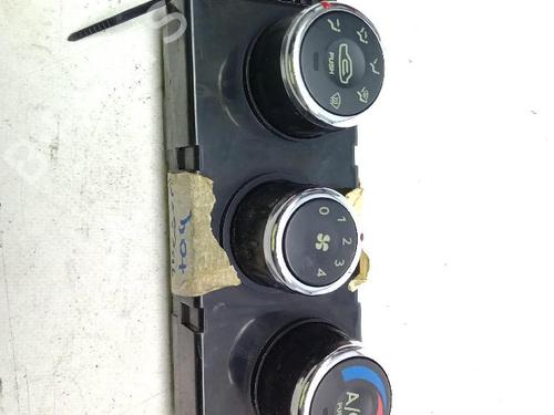 Used Climate control Climate control HYUNDAI TUCSON (JM) [2004-2019] 30099402 30099402