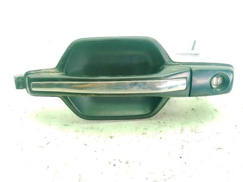 Used Front right exterior door handle MITSUBISHI PAJERO III Canvas Top (V6_W, V7_W) 3.2 DI-D (V68W, V78W) (160 hp) 28350956