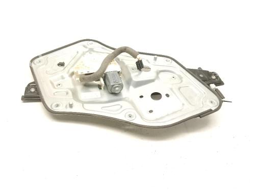 Used Front right window mechanism Front right window mechanism SKODA YETI (5L) 1.2 TSI (105 hp) 40492310 40492310