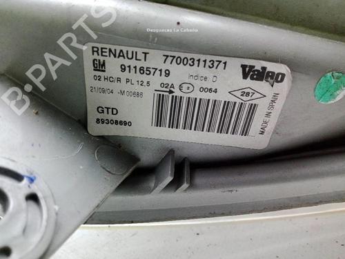 Lyskaster høyre RENAULT TRAFIC II Van (FL) 1.9 dCi 80 (FL0B) | BP26018763C29 