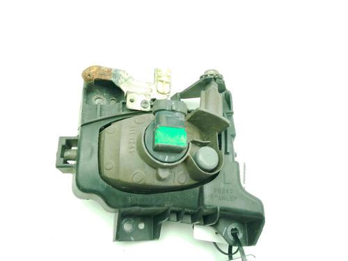 Left front fog light MAZDA 3 (BK) 1.6 DI Turbo | BP32079235C30 - Image 2