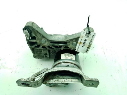 Used Engine mount LAND ROVER DISCOVERY SPORT (L550) 2.0 D (150 hp) 30803699