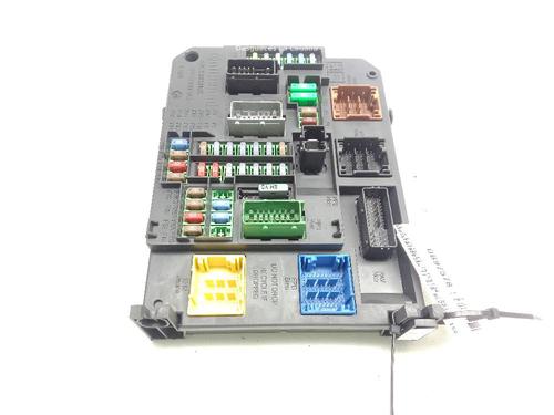 Used Fuse box Fuse box 31966906 31966906