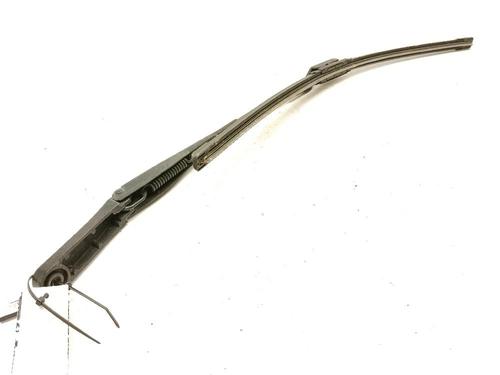Used Front windshield wiper arm Front windshield wiper arm 38190046 38190046