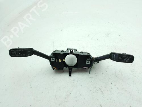 Commande de phare SEAT ARONA (KJ7, KJP) 1.0 TSI (95 hp) 24544717