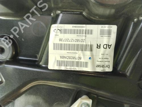 Front right window mechanism INFINITI Q30 1.5 D | BP31352384C23