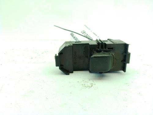 Used Right front window switch Right front window switch 37087900 37087900