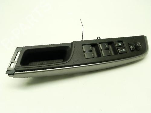 Used Left front window switch Left front window switch SUZUKI SWIFT V (AZ) 1.2 (A2L412, ZC83S) (90 hp) 34645530 34645530