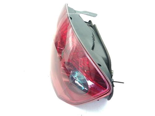 Right taillight PEUGEOT 407 (6D_) 2.0 HDi 135 (6DRHRH, 6DRHRE, 6DRHRG, 6DRHRJ) | BP28209040C35 