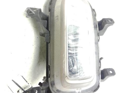 right-front-fog-light-kia-carens-iv-2013-34714556 main image