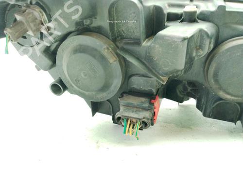 Right headlight CITROËN C4 Coupe (LA_) 1.6 HDi | BP31609086C29