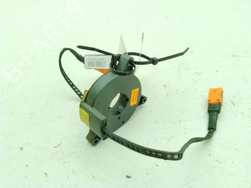 Used Driver airbag CITROËN XSARA (N1) 1.9 D (68 hp) 24970143