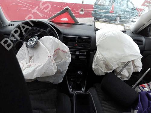 Left mirror VW GOLF IV (1J1) 1.6 | BP30099350C26 