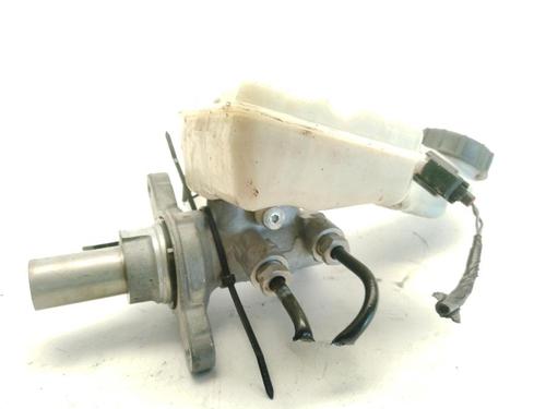 Used Brake master cylinder FORD FOCUS III 1.0 EcoBoost (125 hp) 26018619