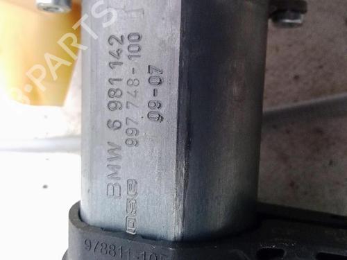 Front right window mechanism BMW 5 (E60) 520 d | BP29383180C23 - Image 4