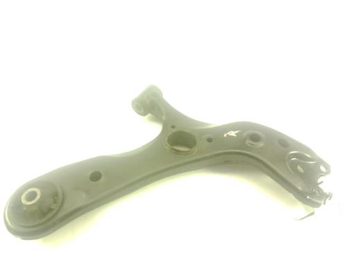 Used Right front suspension arm Right front suspension arm LEXUS CT (ZWA10_) 200h (ZWA10_) (99 hp) 18373578 18373578