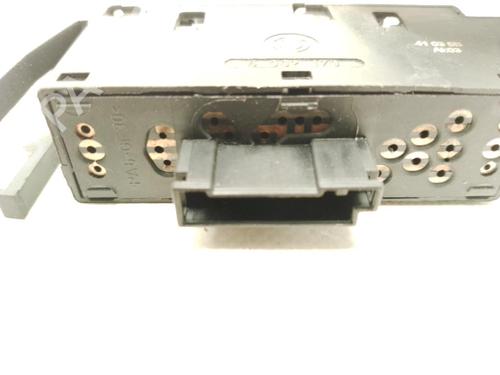 Right front window switch BMW 3 (E46) 320 d | BP38770856I26 - Image 2