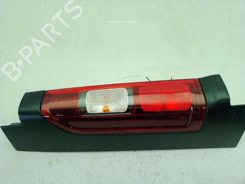 left-taillight-renault-trafic-iii-van-fg_-2014-29518297 main image
