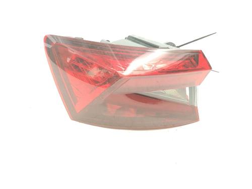 Used Left taillight Left taillight SKODA FABIA IV (PJ3) 1.0 TSI (95 hp) 40560232 40560232