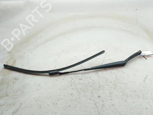 Used Front windshield wiper arm SKODA KODIAQ I (NS6, NS7, NV7) 1.5 TSI (150 hp) 25019123