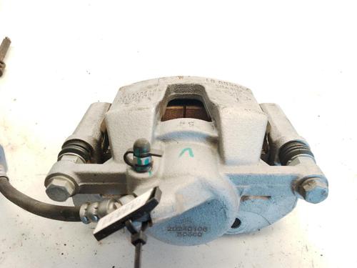 Left front brake caliper OPEL CORSA F (P2JO) 1.2 MHEV | BP26306575M105 - Image 3