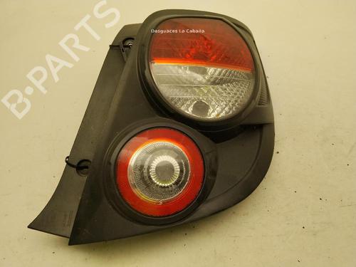Used Right taillight CHEVROLET AVEO Hatchback (T300) 1.2 (86 hp) 32467721