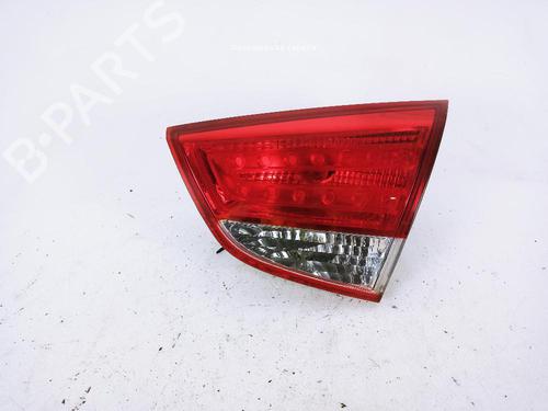 Used Right tailgate light HYUNDAI ix35 (LM, EL, ELH) 2.0 CRDi (136 hp) 31989630